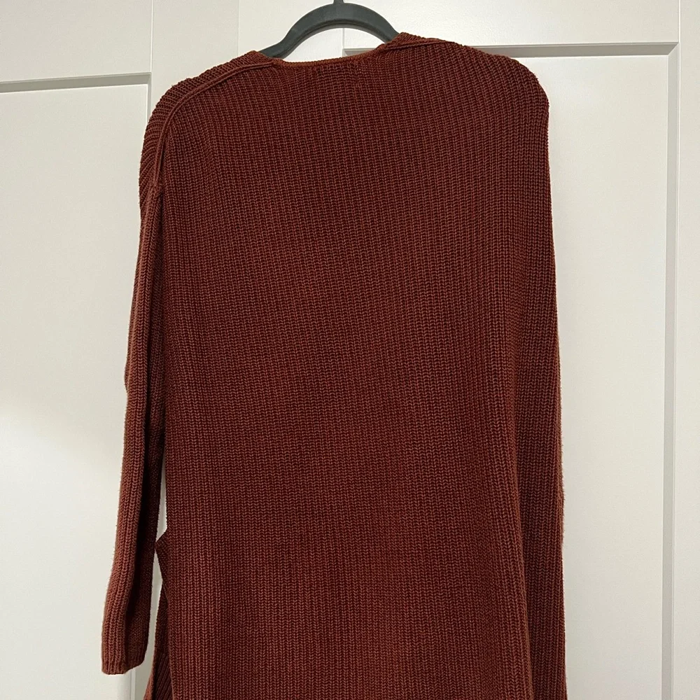 Universal Threads Long Cardigan - Picture 2 of 3